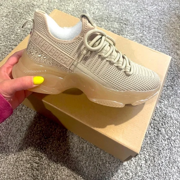 Steve Madden Shoes Steve Madden Never Worn Womens Size 8 Blush Maximus Sneaker Poshmark